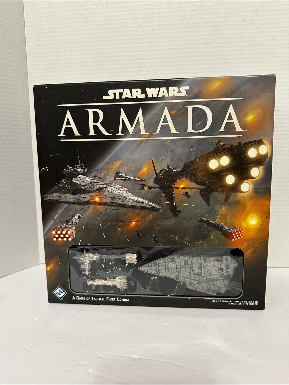 2015 Star Wars Armada Boxed Core Set Game by Fantasy Flight
